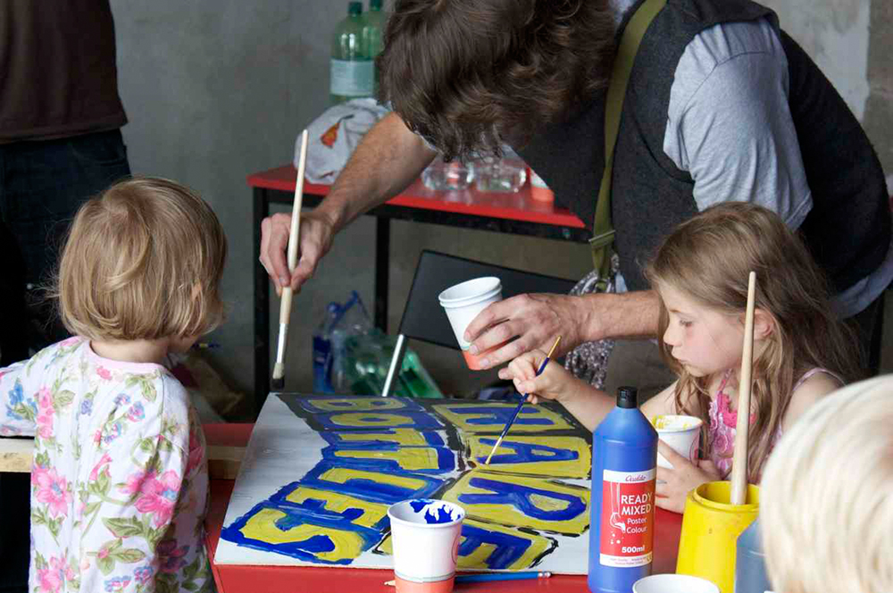 Bob and Roberta Smith. The Bob & Roberta Smith Field Recordings of Frome, 2009