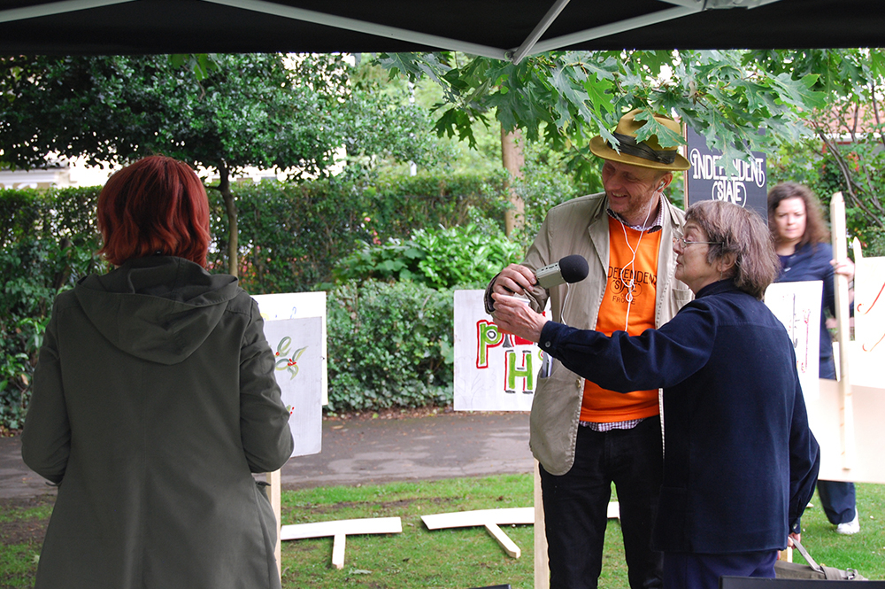 Bob and Roberta Smith. The Bob and Roberta Smith Field Recordings of Frome, 2009